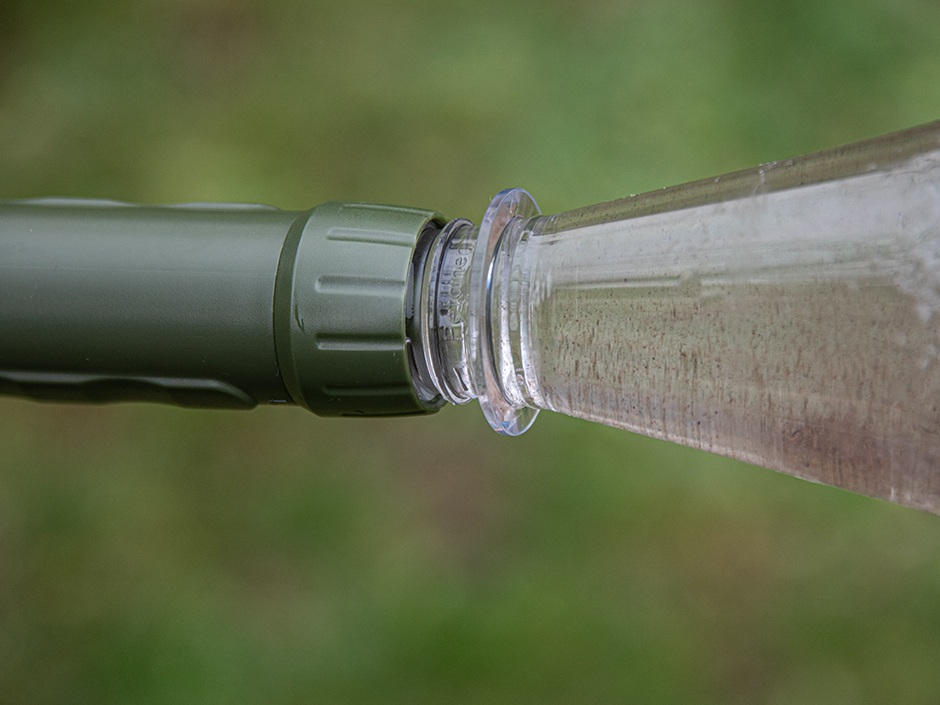 Schraubverbindung-Wasserfilter-Survivo