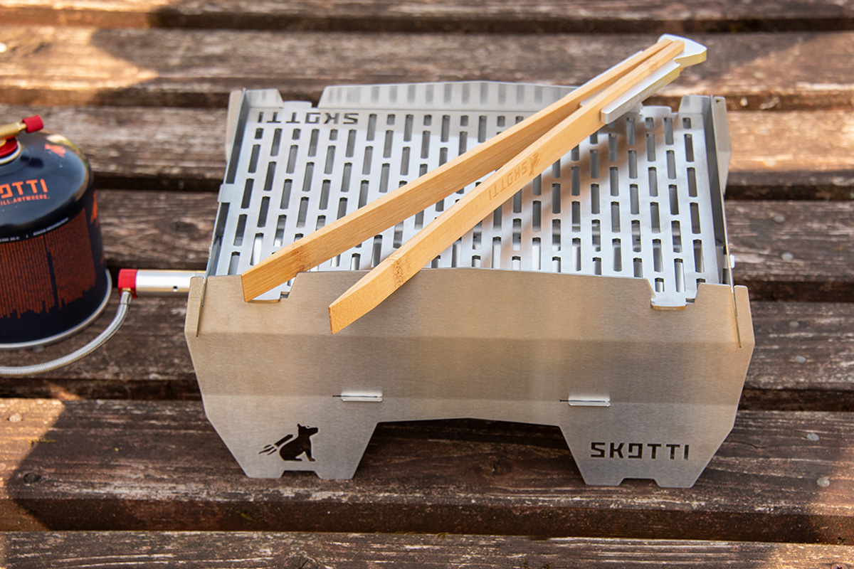 Outdoor-Grill-SKOTTI-mit-Gas