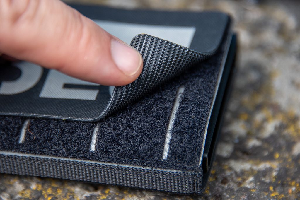 Tactical-Wallet-Klett-und-Patch